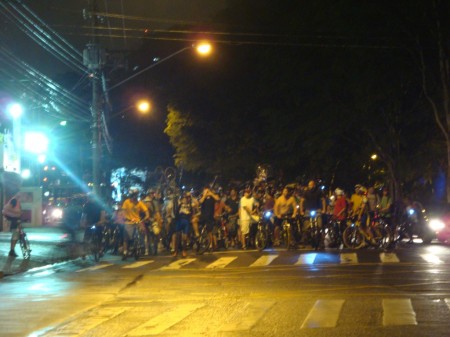 2009-11-bicicletada-bicicletario06